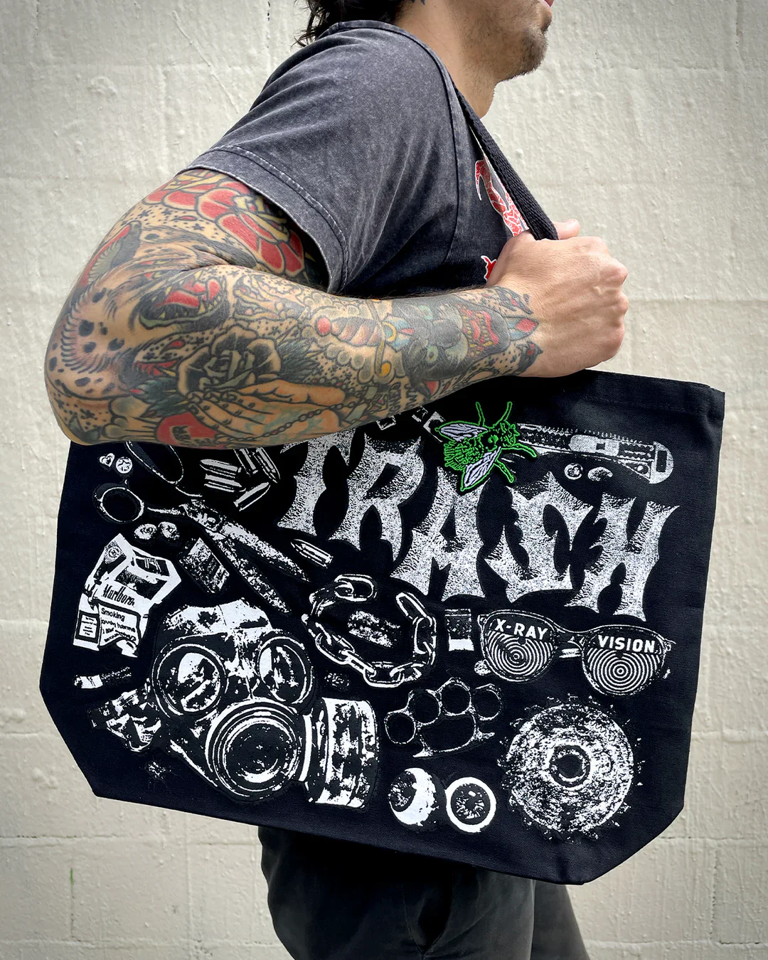 Frankie And The Witch Fingers - Trash Classic Totes (Nikki Pickle) - Image 4